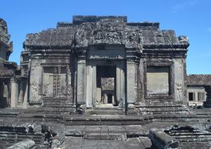 豪華客船で時間を忘れる優雅なクルーズを